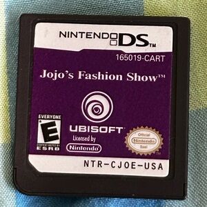 Jojo’s Fashion Show Nintendo DS Game